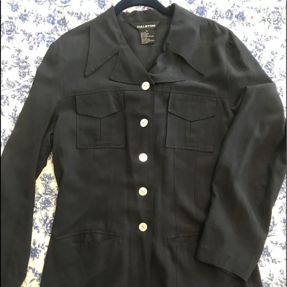 Halston 100% silk blouse/jacket